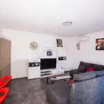 Apartment Jomarko - Spacious Apartment For 6 In Trogir * Trogir
